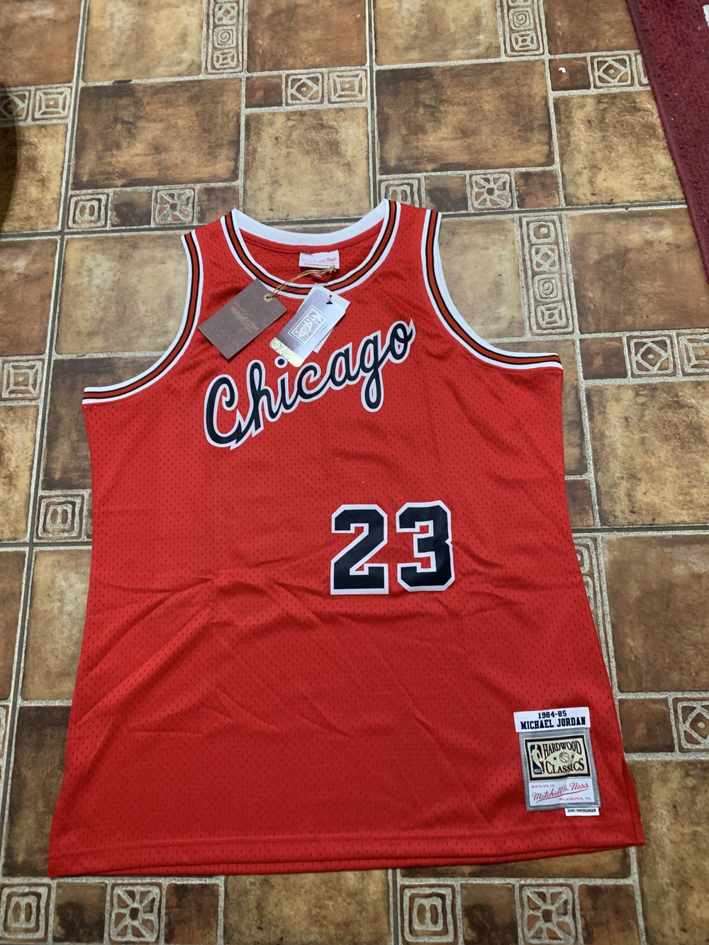 Mitchell & Ness Chicago Bulls 1984/85 Jordan Jersey Size L
